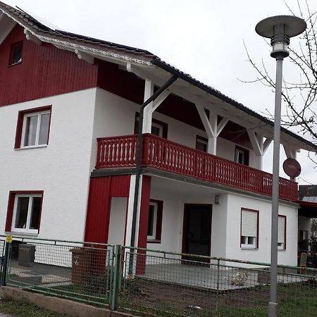 Gaestehaus Grenzenlos Aholfing Zewnętrze zdjęcie