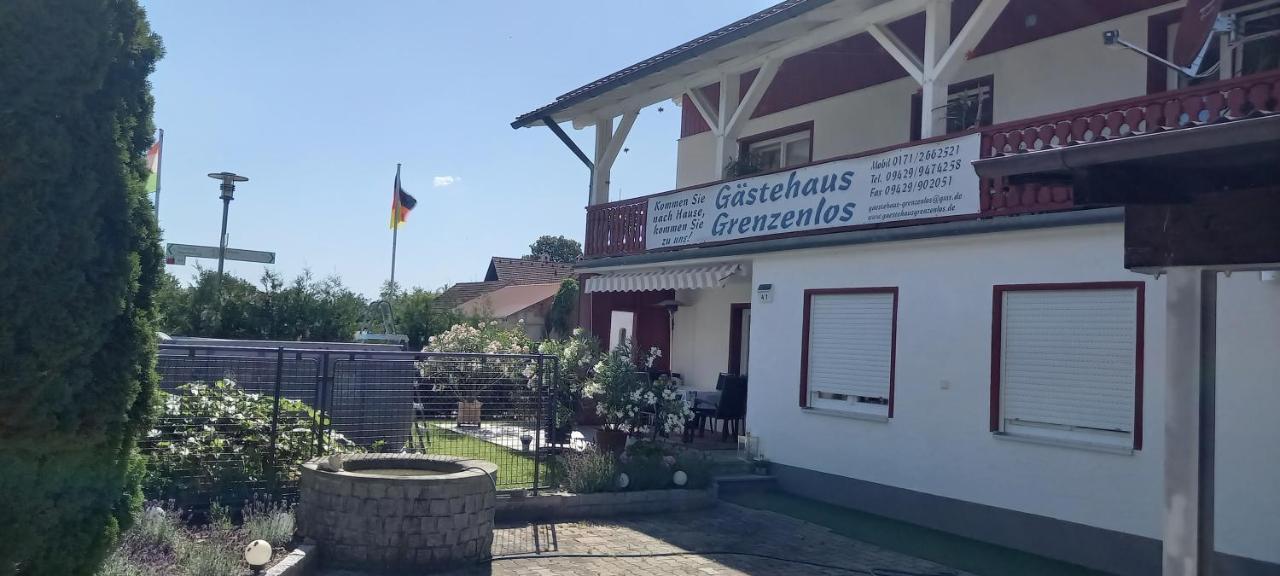 Gaestehaus Grenzenlos Aholfing Zewnętrze zdjęcie